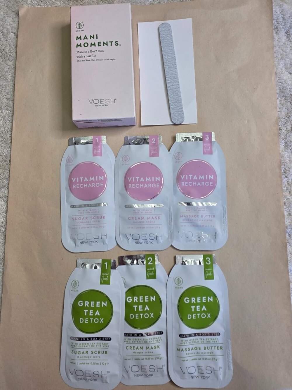 VOESH Mani Moments Mani in a Box Duo Vitamin C Green Tea NEW